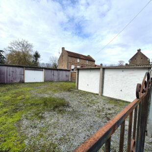 Lot de six garages Cambrai