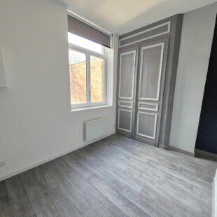 LA CATHO -PLACE DU MARECHAL LECLERC