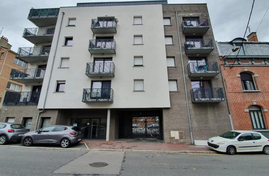 Appartement Lens 2 pièce(s) 37,20 m2 avec balcon +emplacement parking.