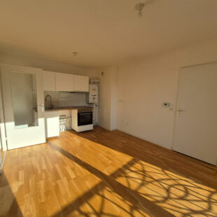 Appartement Lens 2 pièce(s) 37,20 m2 avec balcon +emplacement parking.