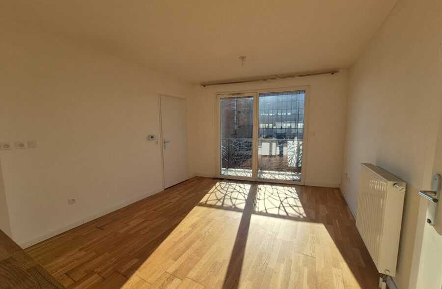 Appartement Lens 2 pièce(s) 37,20 m2 avec balcon +emplacement parking.