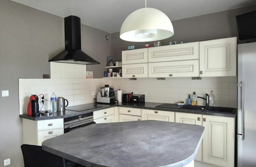 Maison Henin Beaumont 8 pièce(s) 210 m2