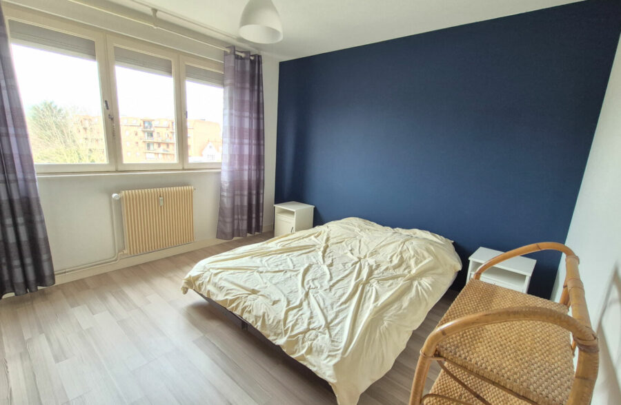 apaprtement T4 avec garage au dernier étage d’une copropriété calme avec ascenseur