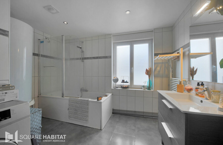 Immeuble à Solesmes avec rentabilité attractive