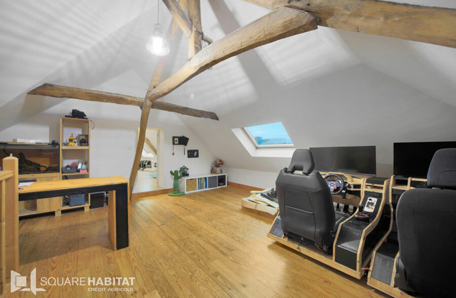 Immeuble à Solesmes avec rentabilité attractive &nbsp;Sous offre&nbsp;