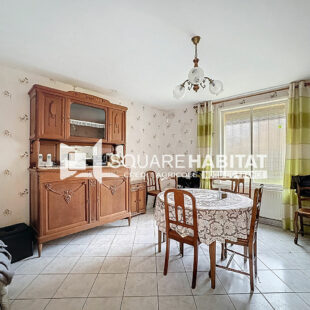 EXCLUSIVITÉ SQUARE HABITAT : MAISON A RENOVER – BEAU POTENTIEL – 2 CHAMBRES POSSIBILITE D’UNE TROISIEME EN RDC – GARAGE – JARDIN AVANT – MAIRIE DE FACHES-THUMESNIL