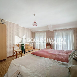 EXCLUSIVITÉ SQUARE HABITAT : MAISON A RENOVER – BEAU POTENTIEL – 2 CHAMBRES POSSIBILITE D’UNE TROISIEME EN RDC – GARAGE – JARDIN AVANT – MAIRIE DE FACHES-THUMESNIL