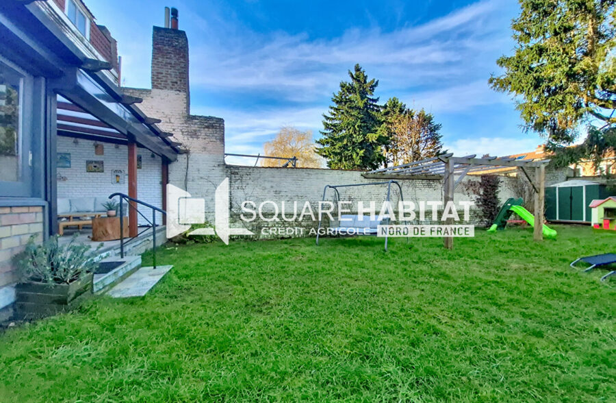 Grande maison familiale des années 1960 – Aucun travaux à prévoir !