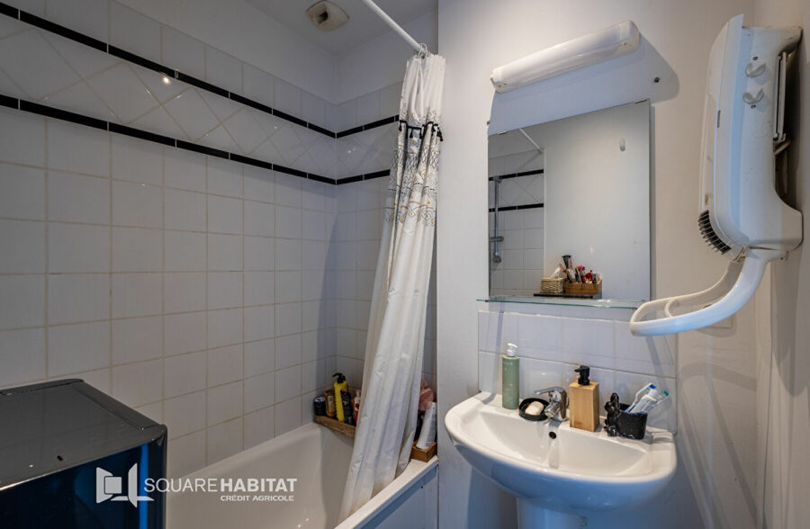 EXCLUSIVITE  VIEUX LILLE  APPARTEMENT DE TYPE  2