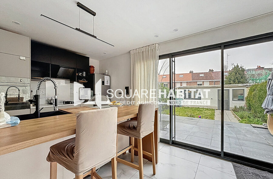 EXCLUSIVITÉ SQUARE HABITAT : MAISON BATIR RENOVEE – 3 CHAMBRES – JARDIN – GARAGE – MAIRIE DE FACHES-THUMESNIL