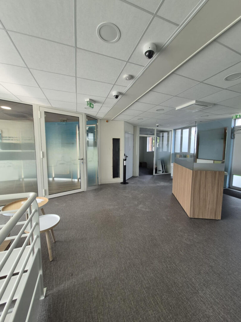 Immeuble à usage mixte .Beau potentiel 18 pièces 379 m2