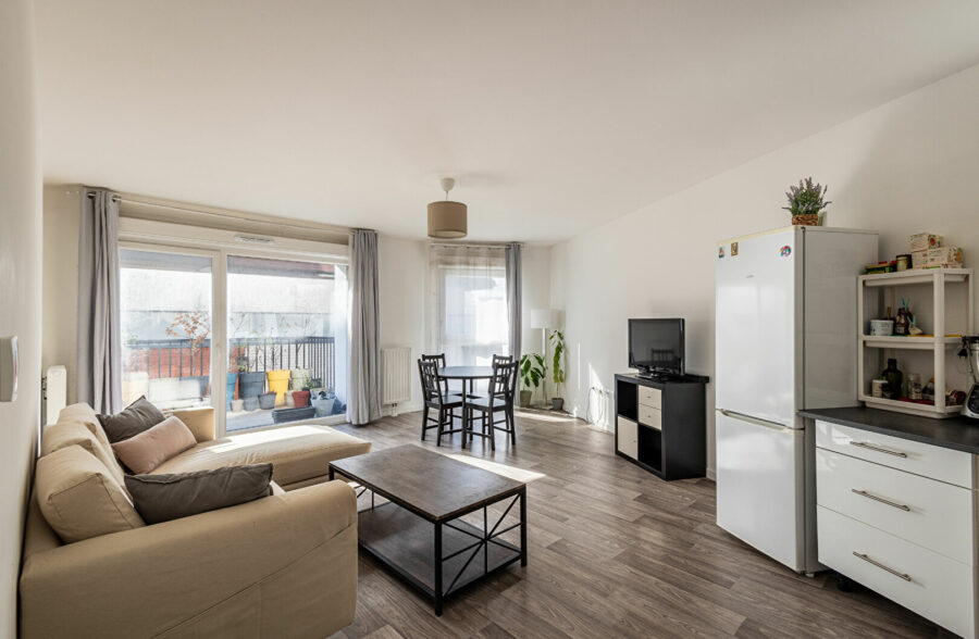 T3 La Madeleine avec balcon et parking