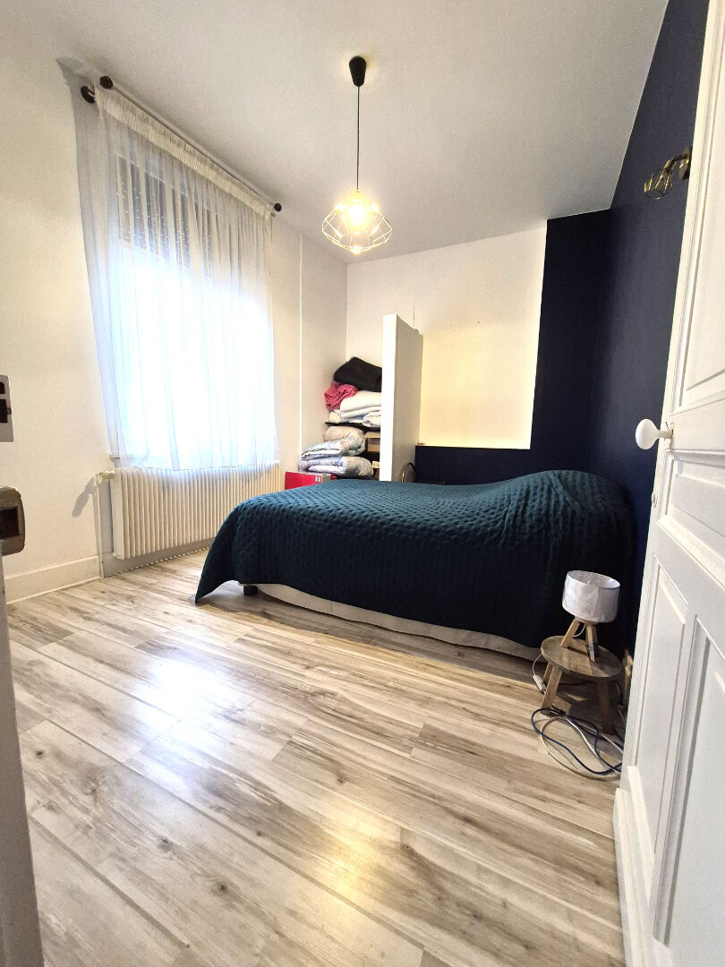 Maison Cambrai 8 pièce(s) 177 m2