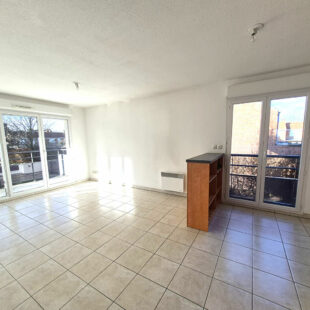 Appartement Saint Andre Lez Lille 3 pièce(s), balcon, parking, piscine