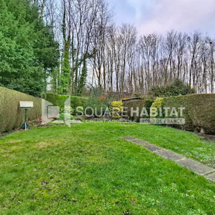 Maison avec jardin garage, 3 chambres alliant qualité et tranquillité.