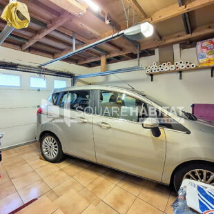 Maison avec jardin garage, 3 chambres alliant qualité et tranquillité.