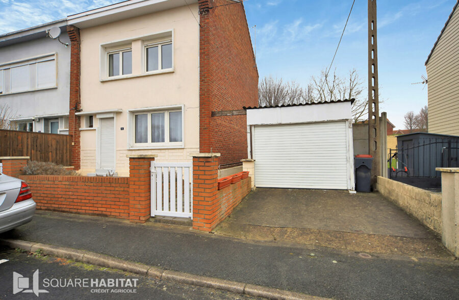 Maison de lotissement 3 chambres jardin garage