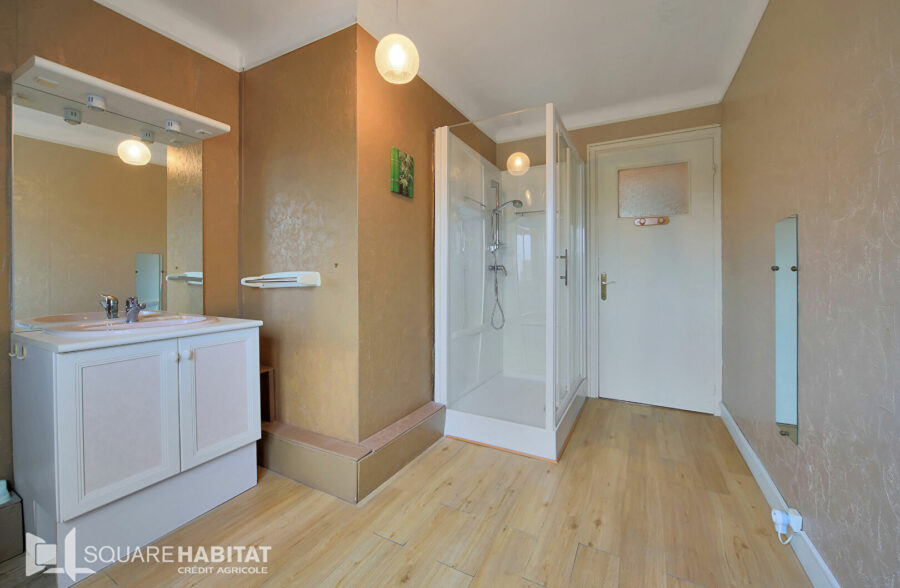 Maison de lotissement 3 chambres jardin garage