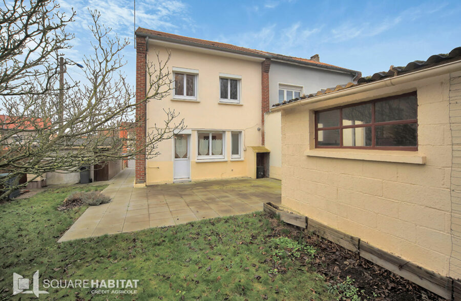 Maison de lotissement 3 chambres jardin garage