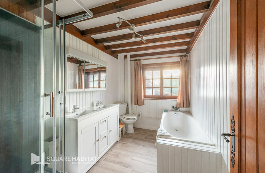 Maison Thun Saint Amand 316.87 m2