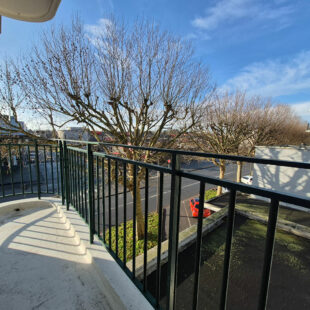 Appartement avec balcon en centre ville de Maubeuge