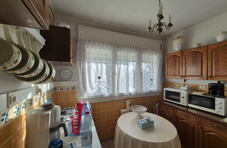 Appartement avec balcon en centre ville de Maubeuge