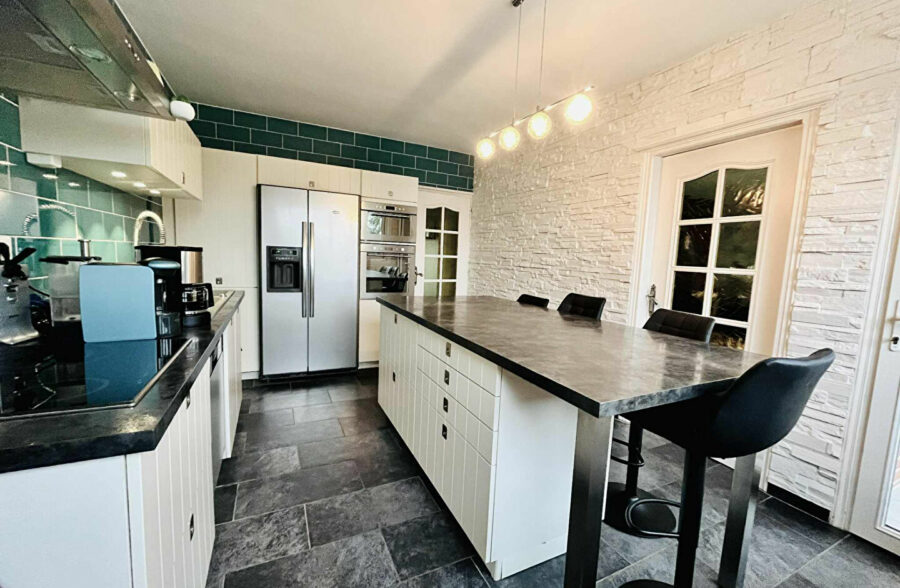 Maison Individuelle Isbergues secteur Molinghem 4 chambres jardin garage