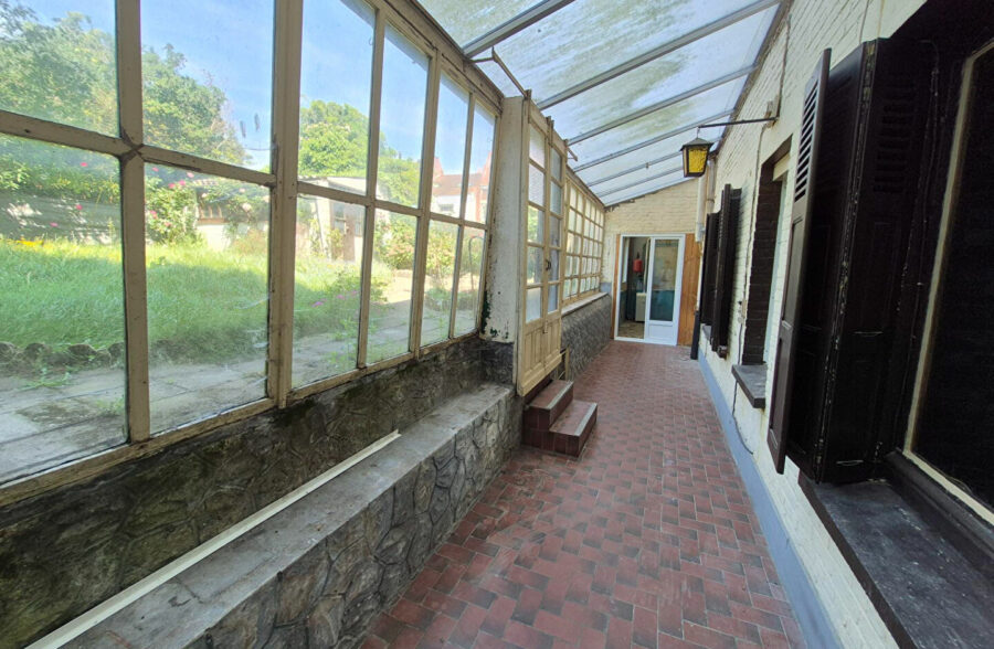 Métro Lomme Bourg : T3 de 100m2 avec grand jardin, garage et cave