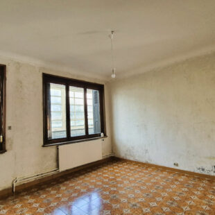 Métro Lomme Bourg : T3 de 100m2 avec grand jardin, garage et cave