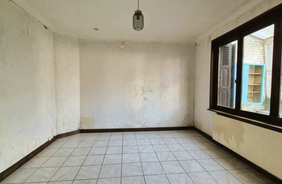 Métro Lomme Bourg : T3 de 100m2 avec grand jardin, garage et cave