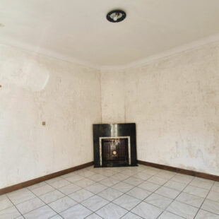 Métro Lomme Bourg : T3 de 100m2 avec grand jardin, garage et cave