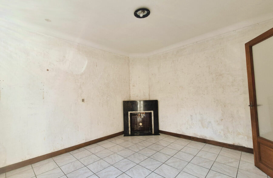 Métro Lomme Bourg : T3 de 100m2 avec grand jardin, garage et cave