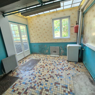 Métro Lomme Bourg : T3 de 100m2 avec grand jardin, garage et cave