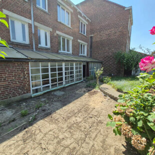 Métro Lomme Bourg : T3 de 100m2 avec grand jardin, garage et cave