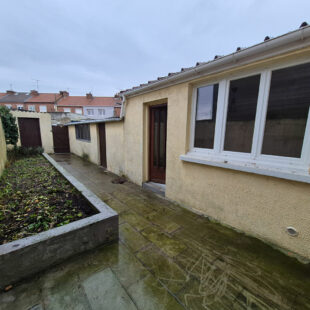 Maison de lotissement 3 chambres cour garage