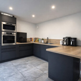 Maison de lotissement 3 chambres – jardin – garage