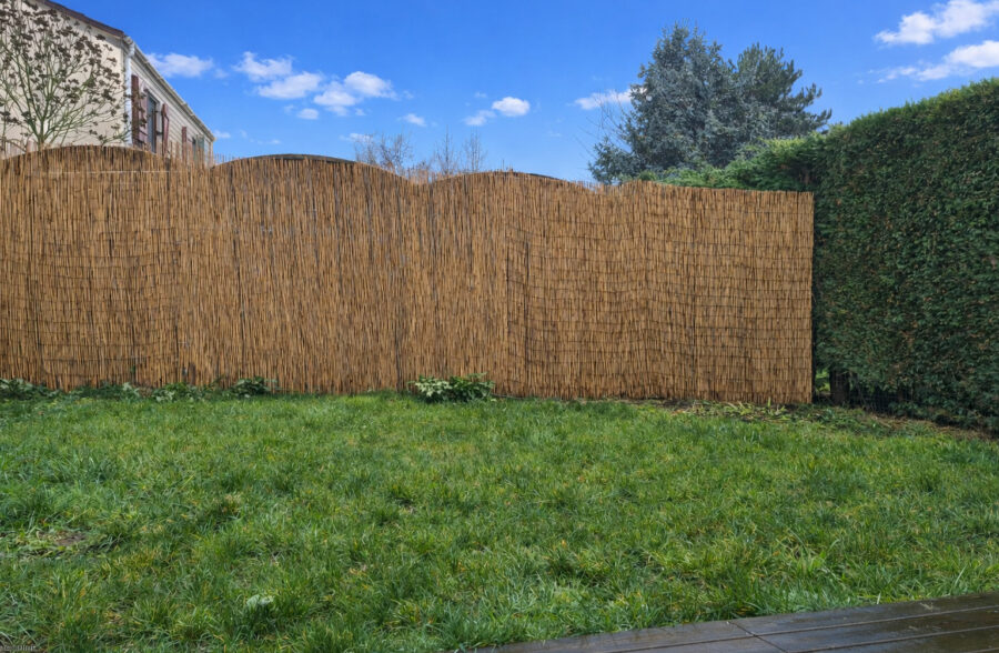 Maison de lotissement 3 chambres – jardin – garage