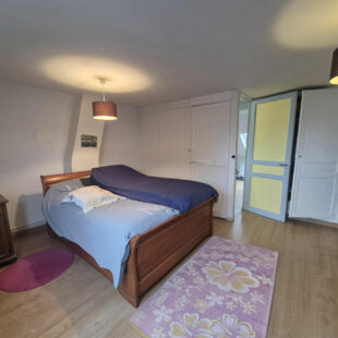 Maison proche centre-ville de Roncq à rénover- Beau potentiel avec cour et garage