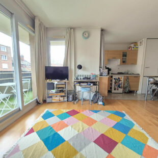 EXCLUSIVITE : GAMBETTA: TYPE 1 AVEC TERRASSE ET PARKING