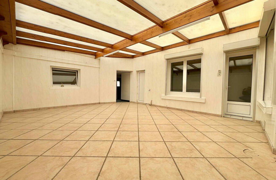 WINGLES CENTRE  – Maison familiale  de 138 m² Hab.  à fort potentiel.