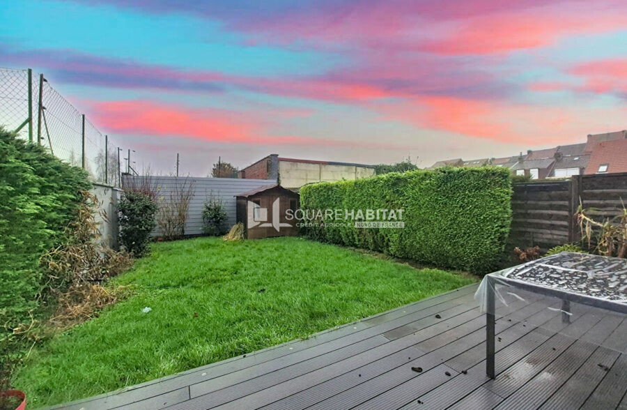 MAISON DE LOTISSEMENT 3 CHAMBRES JARDIN GARAGE