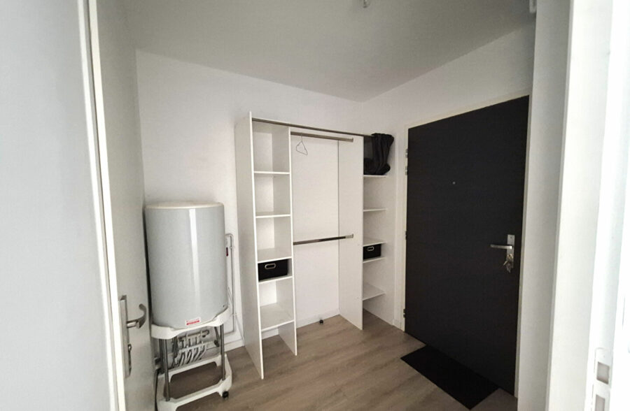 Studio moderne 31 m² avec parking – Annoeullin