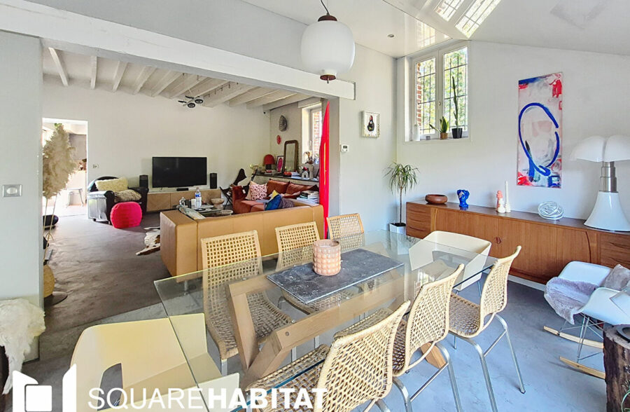 Maison de type fermette avec caractère et déco contemporaine