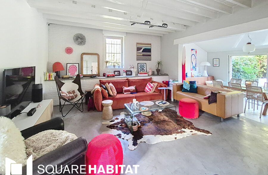 Maison de type fermette avec caractère et déco contemporaine