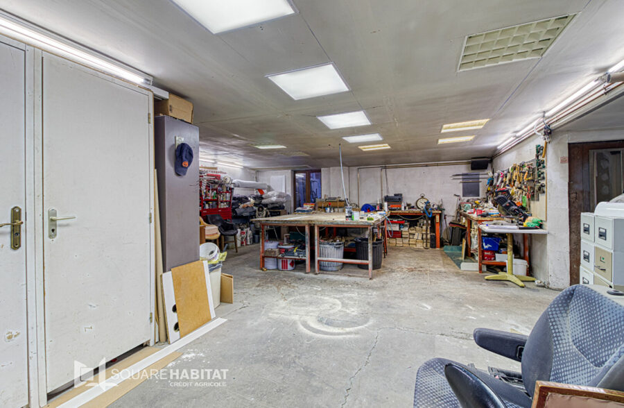 Immeuble à Strazeele – Emplacement Stratégique