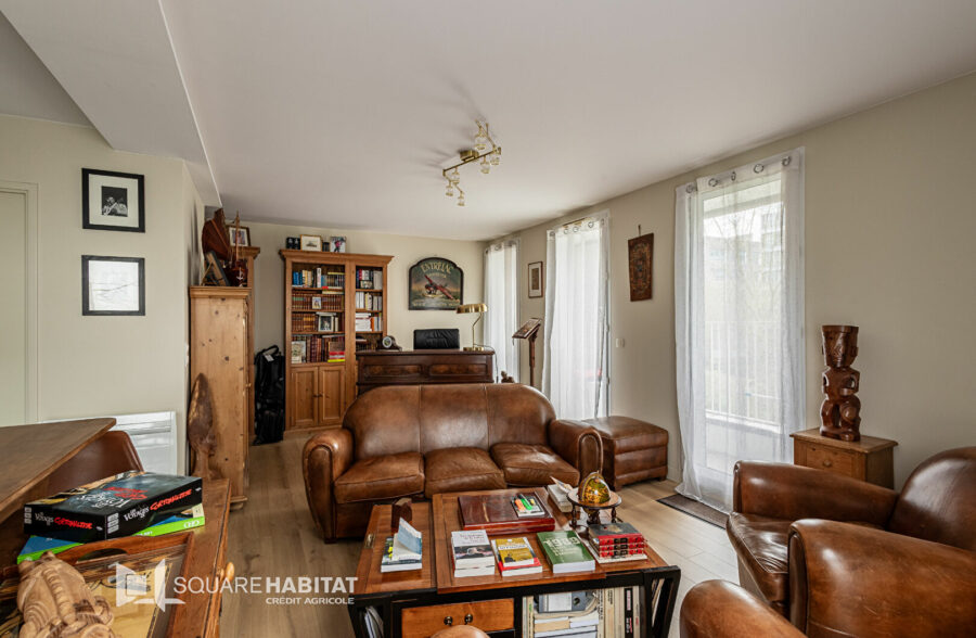 Appartement T3 Lille Saint Maurice secteur gare Lille Europe avec balcon et parking