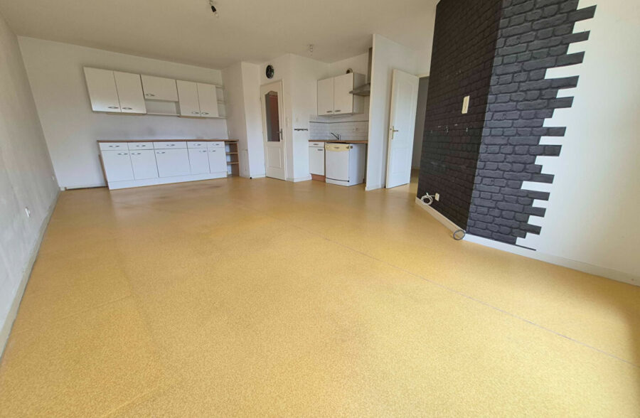 Berck Plage , T3 + cabine en rez de chaussé avec terrasse, jardin  ,local vélo et place de parking !!