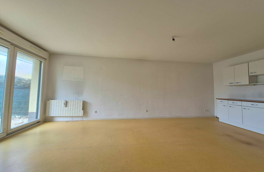 Berck Plage , T3 + cabine en rez de chaussé avec terrasse, jardin  ,local vélo et place de parking !!