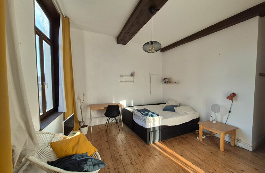 Exclusivité-Studio de Charme Vieux Lille, rue de Gand