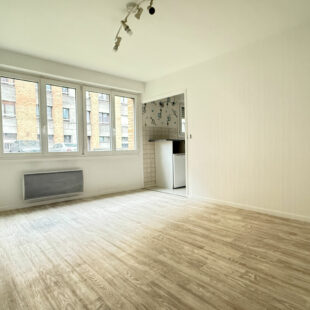 VAUBAN-LA CATHO TYPE 2 AVEC PARKING